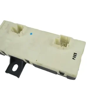 Darmowy zwrot MODUŁ STEROWNIK KLAPY MERCEDES GLA A2469003615